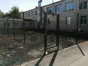3D заборы для школы 15 метров фото в Серебряных Прудах
